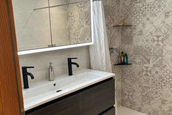 renovation-salle-de-bain-les-brenets